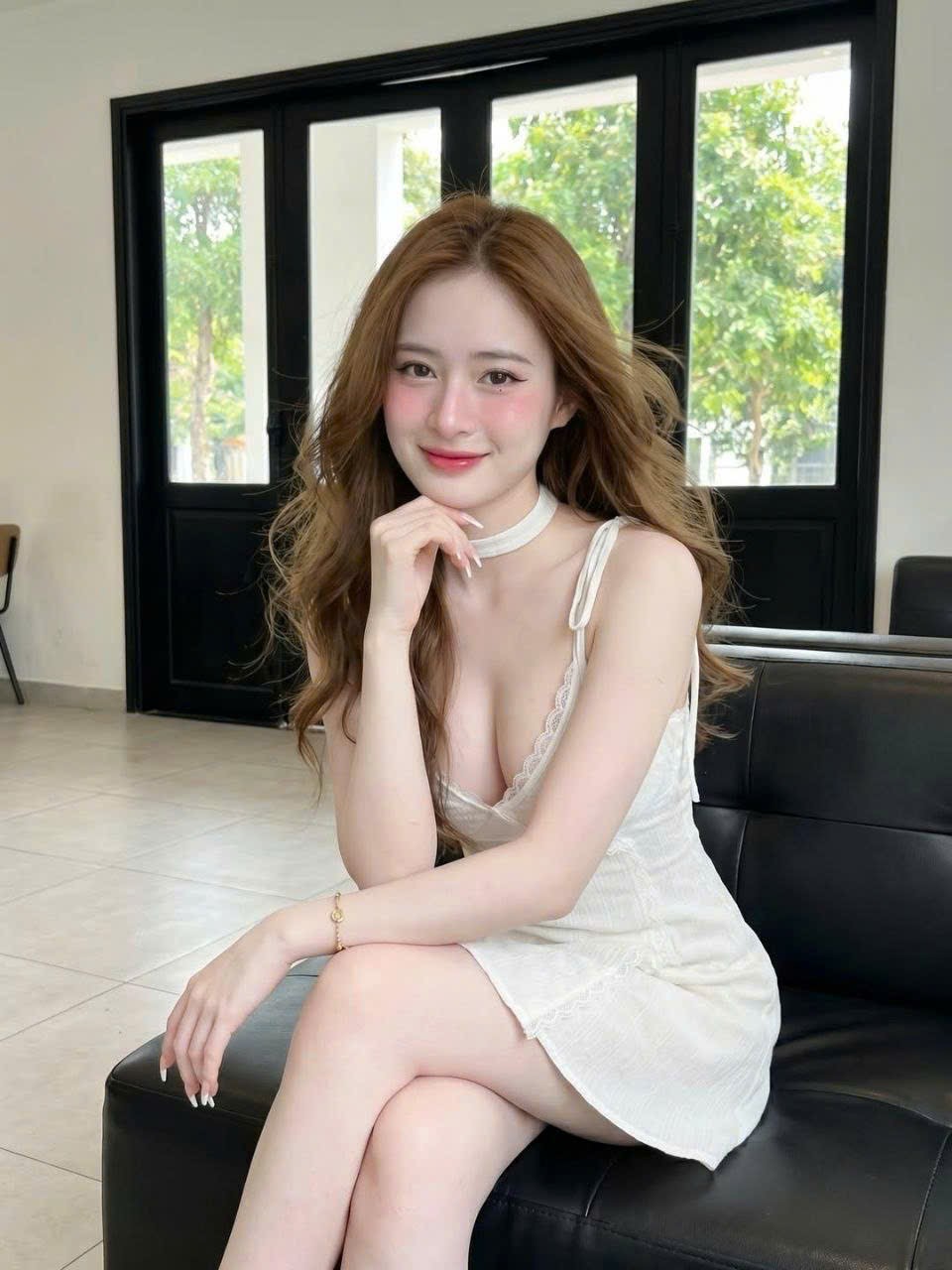 Lalita - Thailand Escort Singapore | SingEscort