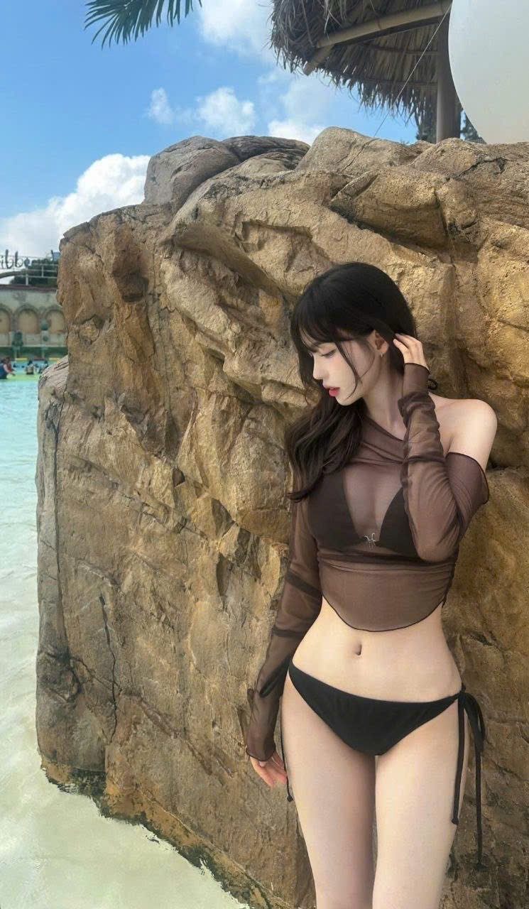 Kenna - Japan Escort Singapore | SingEscort
