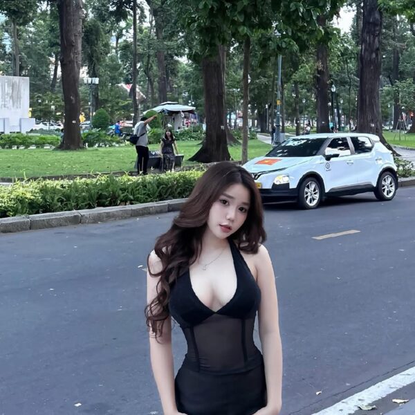 Linh nhi-Vietnam girl escort in Singapore| Orchard escort vip