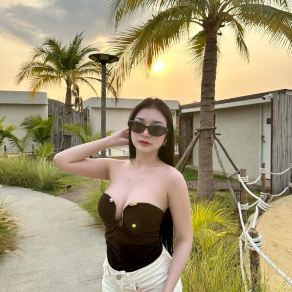 Boupha-Laos girl escort in Singapore| Orchard escort vip
